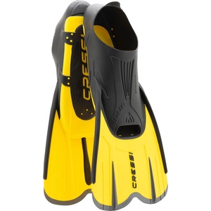 Cressi Adult Short Light Swim Fins with Self-Adjustable Comfortable Full Foot Pocket – Perfect for Traveling – Agua Short: Made in Italy(Yellow/Black [D])